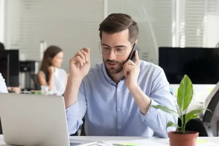 salesperson converting leads on phone call